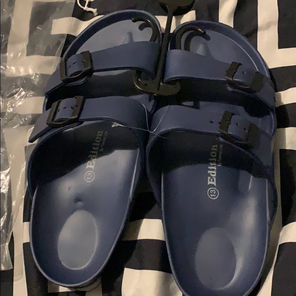 ❤️❤️Blue foam sandals and black foam sandals